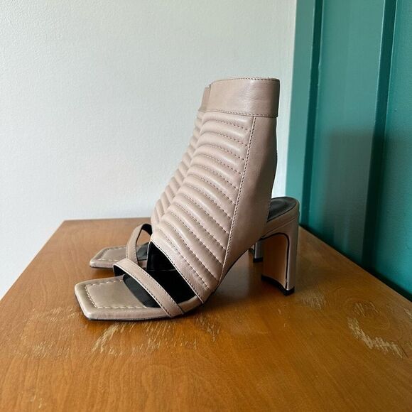 Marcella NYC Women’s Tulla Edgy Quilted Ribbed Heeled Square Toe Block Heel Sand - Picture 2 of 15